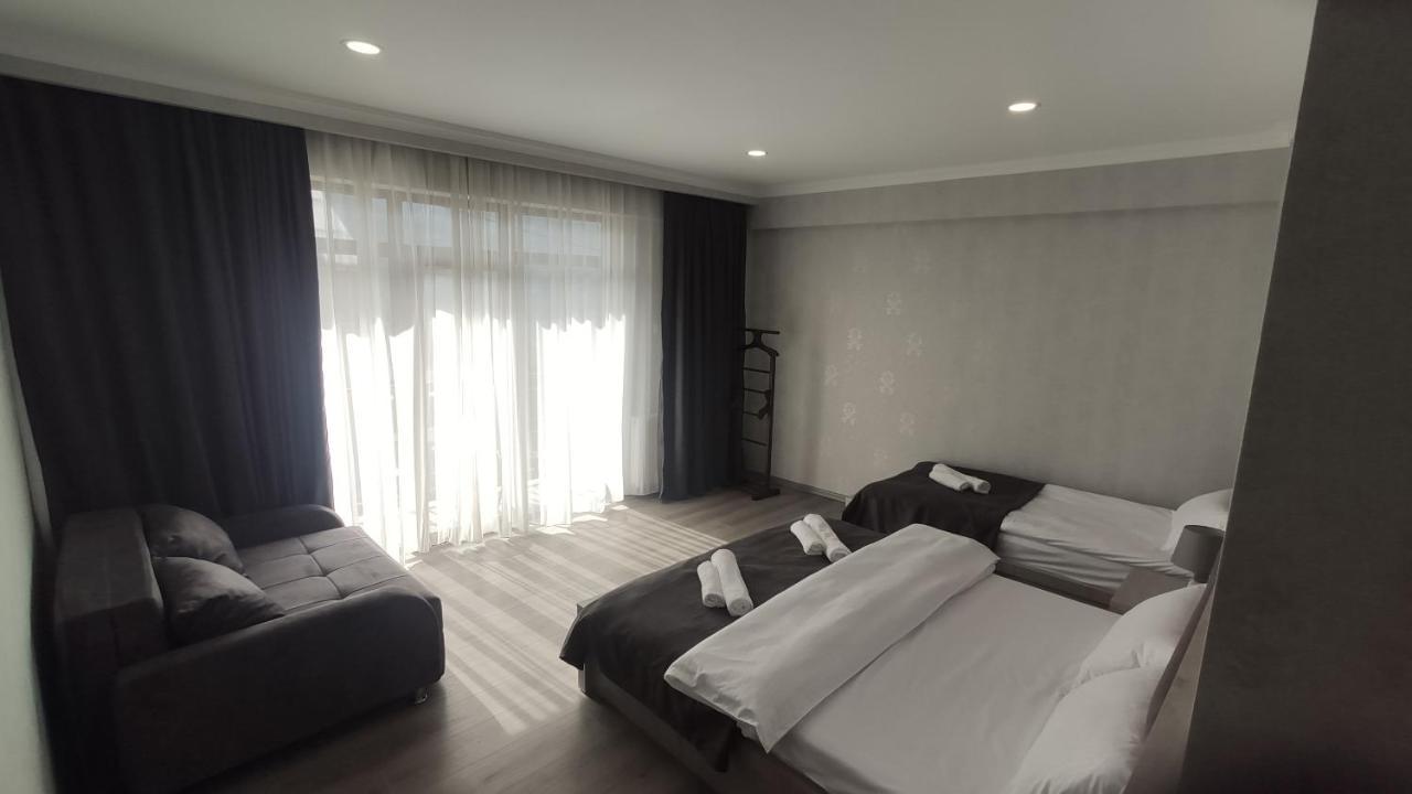 Prime Hotel Kazbegi Bagian luar foto