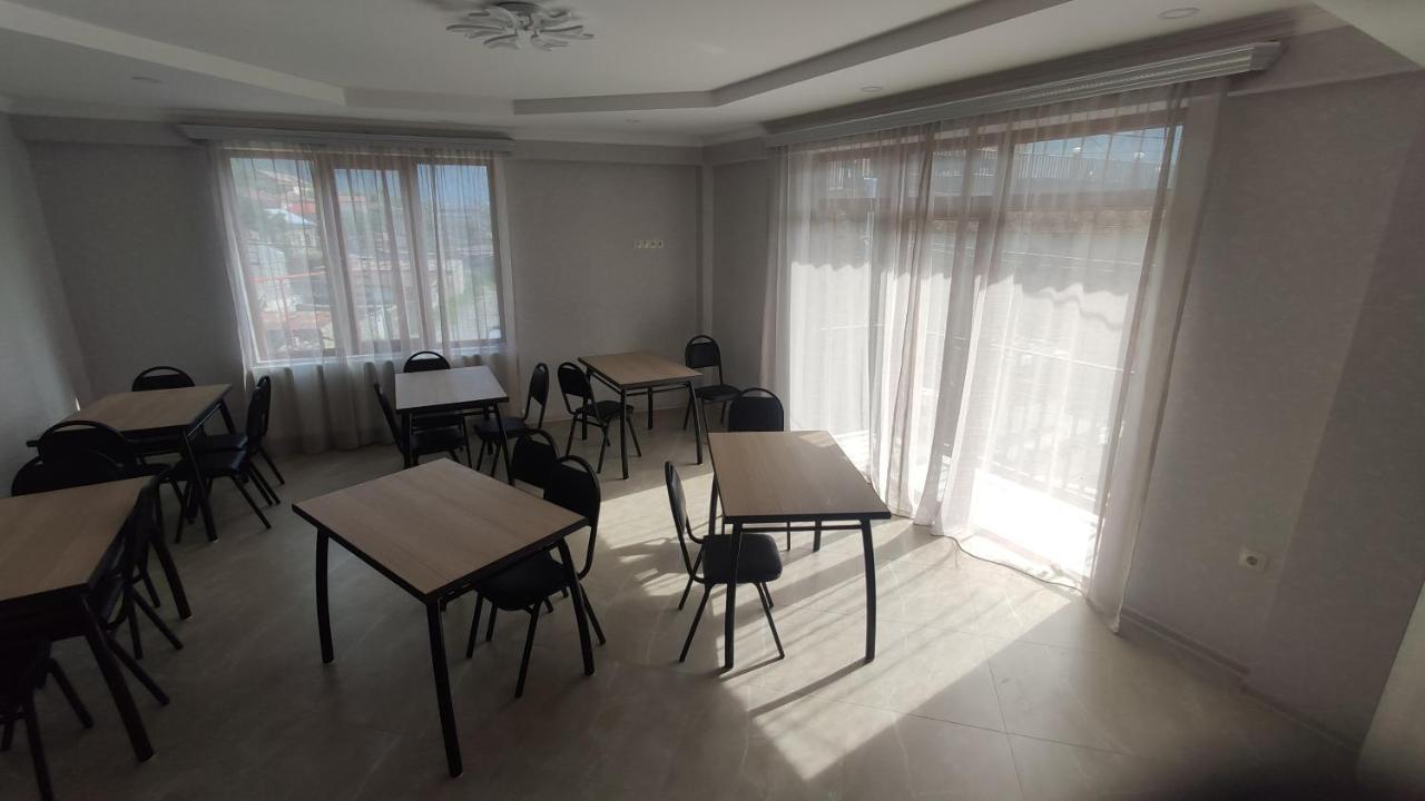 Prime Hotel Kazbegi Bagian luar foto