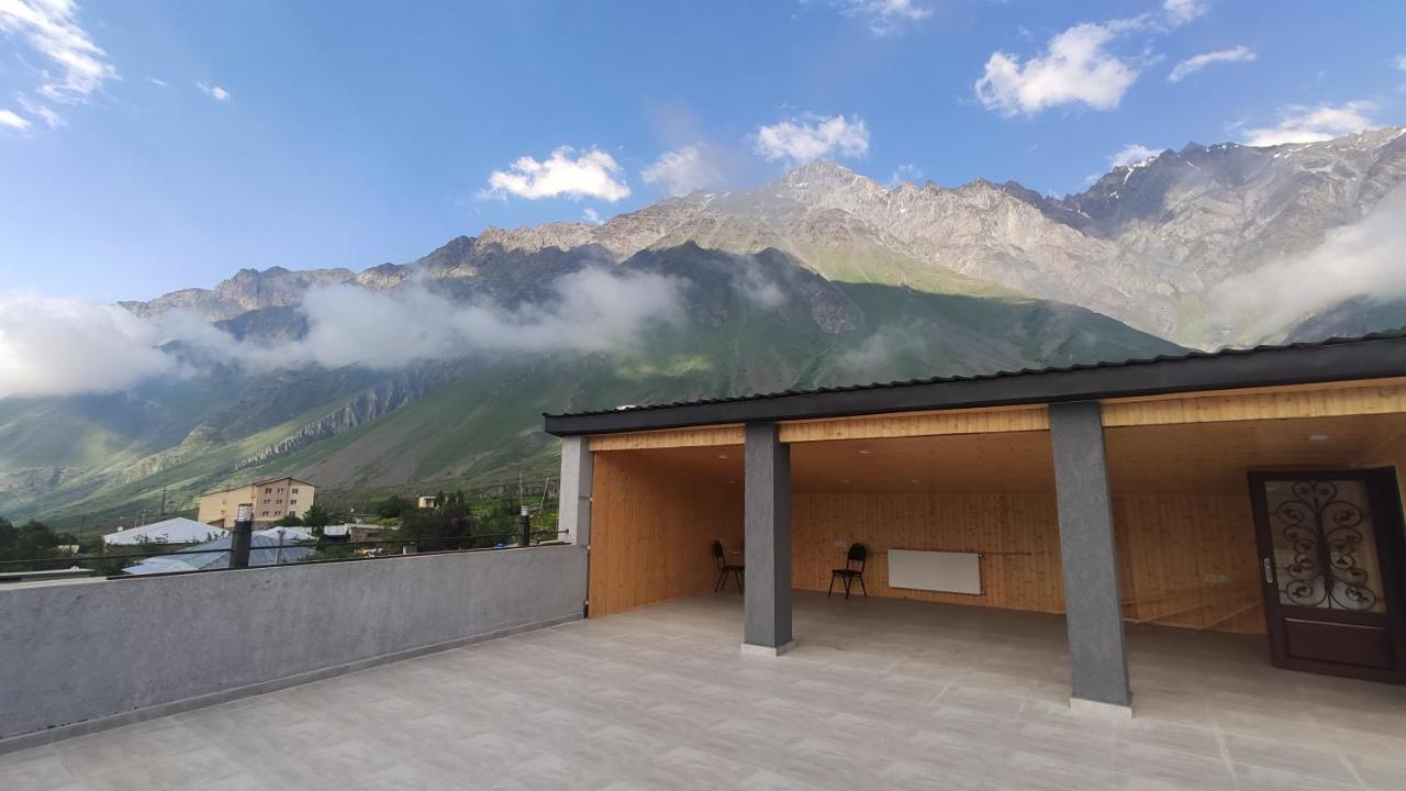 Prime Hotel Kazbegi Bagian luar foto